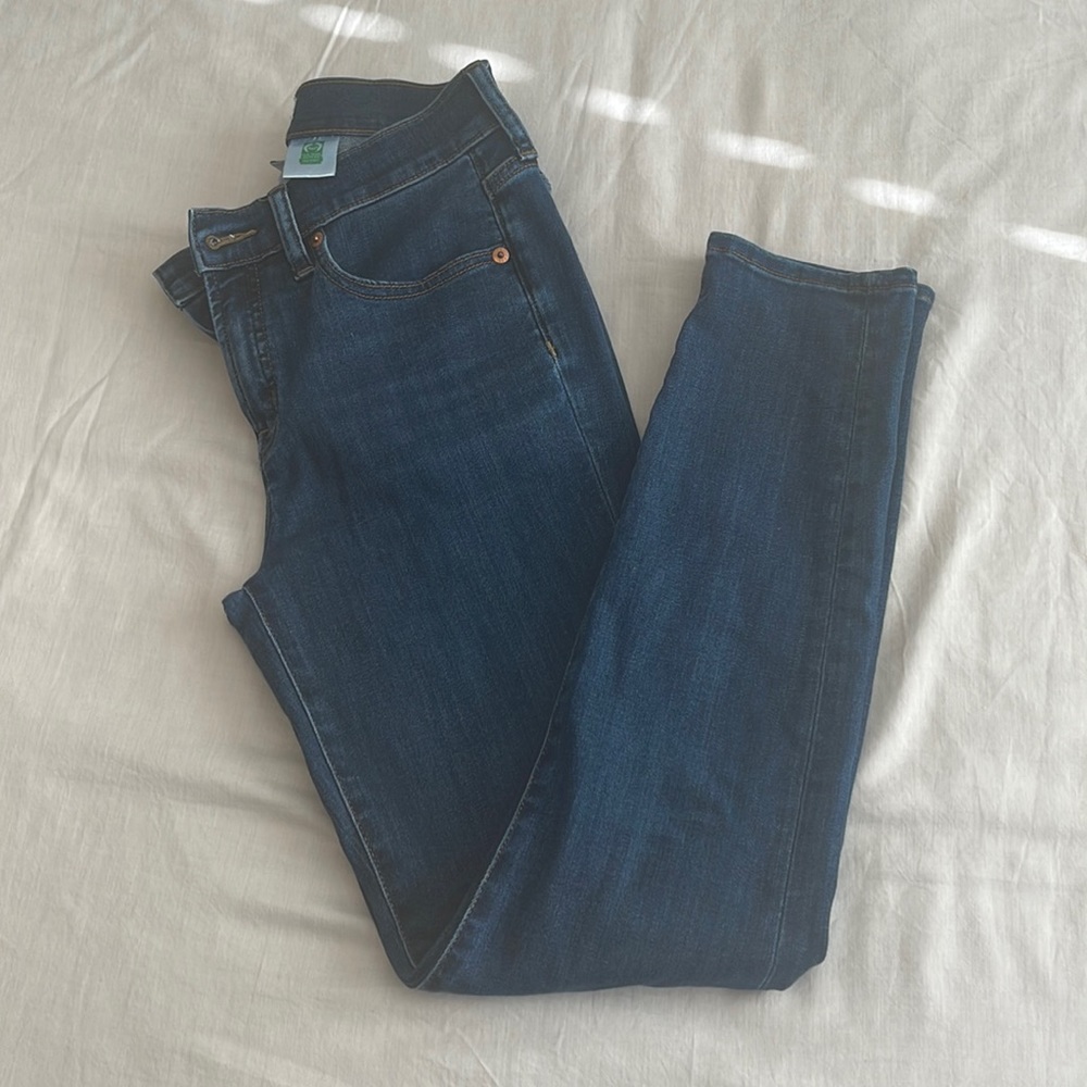 J. Crew 9” Toothpick Skinny Jeans 26